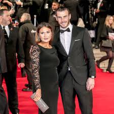 Gareth bale lifestyle, school, girlfriend, house, cars, net worth, salary, family, biography 2017celebrity facts. Gareth Bale Frau Und Kinder Das Ist Seine Susse Familie