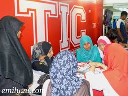 Ggambar style hijab tp cowboy : Karnival Pendidikan Mara 2012 From Emily To You