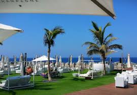 The atlantic beach club is located on one of the island's most beautiful beaches, playa del ingles, with views across the atlantic ocean. Amadores Beach Club Gran Canaria Love Gran Canaria Regional