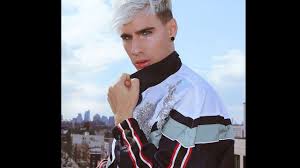 My family business is centred around coconut oil. Creators Going Pro Stylist To The Stars Brad Mondo Knew He Wanted To Be A Youtuber So He Made It Happen