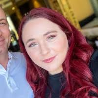 20+ "Danielle Clinton" profiles