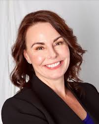 Editors Kendall Hartley Anna Brady