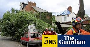This opens in a new window. Scientists Find Uk Tornadoes Most Likely To Occur West Of London Uk Weather The Guardian
