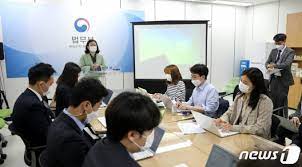 기자 교육부가 입법 예고하는 법령은 유아교육법 시행령 개정안 등 모두 4가지입니다. Cp5a8ypadq3fum