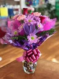 Ftd llc (ftd), also known as florists' transworld delivery, is a floral wire service, retailer and wholesaler based in downers grove, illinois, in the united states. Mc Carty Gardens Flower And Candy Bouquet Sabina Oh 45169 Ftd Florist Flower And Gift Delivery