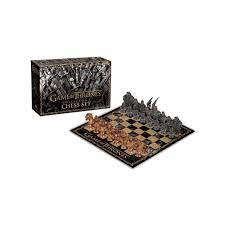 ** * personalization * we can make you an engraving on the back of the board or an inscription anywhere on the chessboard: Game Of Thrones Collector S Chess Set