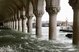 Ajánlatok száma 20 utazás ,ár intervallum: Hetfon Ures Maradt A Velencei Szent Mark Ter Nezzuk Miert Kiderul Idojaras