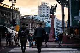 Koningsdag 2021 wordt voor het tweede jaar op rij een andere dag dan we gewend zijn. Kom Op Koningsdag Niet Naar Eindhoven Vorsten