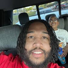 Erik Johnson posted his a video of his highlights from last season 😂  @6erikjohnson6