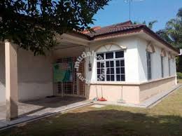 Pihak homestay tidak akan bertanggungjawab ke atas kehilangan barang persendirian semasa menginap di homestay. Aman E Homestay Parit Buntar Accommodation Homestays For Rent In Parit Buntar Perak Mudah My