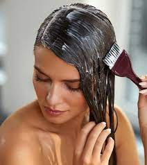 That being said, your hair is at its most fragile state when wet, so putting hair dye on wet hair can result in damaged hair and breakage. Can You Dye Your Hair While It Is Wet