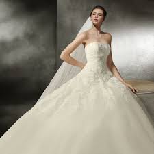 Check spelling or type a new query. Klassische Prinzessin Schulterfreies Corsage Brautkleid Lang Tull Spitze