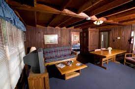 Lake juniper offers kayaking, canoeing and, of course, fishing. Cheraw State Park Olde English District