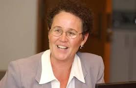 Linda Darling-Hammond's new think tank taps Stanford alumni and faculty  expertise