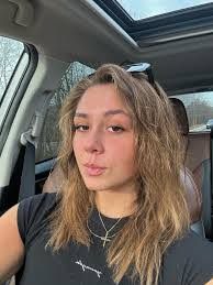 Autumn Harris's Instagram, Twitter & Facebook