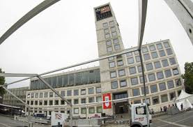 Auf der suche nach mehr inseraten? Stuttgart Hat Luxusproblem Angst Vor Minuszins Stadt Wird Zur Bank Stuttgart Stuttgarter Nachrichten