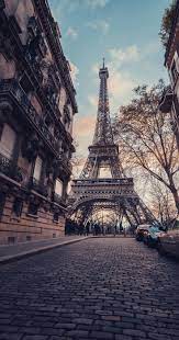 It was specifically intended as the grand entrance to the exposition and was not meant to be as funny as the act of defiance was during 1940 of cutting the lift cables, it did almost cost france the tower in the dying days of the war. Kaabah Makkah Wallpaper Aesthetic Kaabah Makkah Wallpaper Aesthetic Paris Tumblr Paris Wallpaper Paris Background