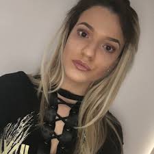 Kelsey Atkinson (@kelseyjade95)