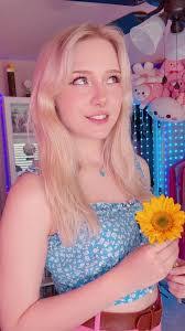 Haley Cohn's Instagram, Twitter & Facebook