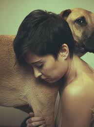 VIOLETA CAMPOS OZE. Nacida en la ciudad de Santiago de Chile (Chile),  actualmente reside en la ciudad de Buenos Aires (Argentina). Sus inicios en  la fotografía nacieron cuando tenía 20 años en