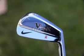 Golfwrx S Photos Of Tiger Woods Irons Through The Years Golfwrx