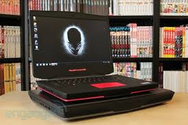 The alienware m17 squeezes a whole lot of power into a slimline. Alienware 14 And 17 Review Dell S New Gaming Laptops Are Fast Powerful And Well Lit Engadget