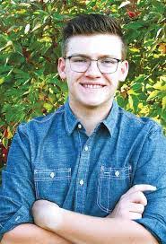 Elise Hinson's Instagram, Twitter & Facebook