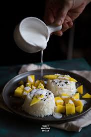 Instant Pot Thai Coconut Mango Sticky Rice Khao Niao Mamuang This Popular Thai Coconut Mango Sti Mango Sticky Rice Recipe Mango Sticky Rice Sweet Sticky Rice