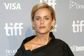 Denise gough is a famous irish actress known for her performances in several stage shows, films, and tv series. Denise Gough Height Weight Body Stats Age Family Facts