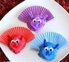 Your preschooler will have a blast coloring in these adorable dinosaur. 19 Fun Dinosaur Crafts Activities Bright Star Kids