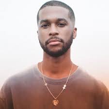 Chris Burnett's Instagram, Twitter & Facebook