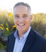 160 Webster St, Newport, RI 02840