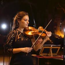 When you're playing what's the one thing you'd never wear? Nicola Benedetti Nickybenedetti Twitter