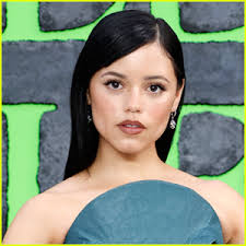 Nina Dobrev & Paul Wesley Reunite for a Snowy Double Date!: Photo 4523764