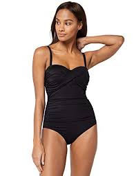 Costume da bagno uomo con pad rimovibile e coulisse slip e parigamba da bagno pantaloni corti elastico a vita bassa nuoto 3,8 su 5 stelle 859 15,90 € 15,90 € Miglior Costume Da Bagno Donna Bestsellers E Offerte 2021