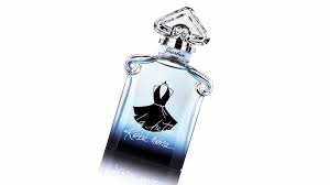 La petite robe noire nouveau. Vite Decouvrez Le Nouveau Parfum De La Petite Robe Noire Femme Actuelle Le Mag