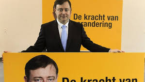 'ons systeem stelt landbouwers in staat hun uitgeputte en beschadigde bodems te ontdoen van een dieet van chemicaliën. Sinardet De Wever Heeft Zelf Ook Lang Geprofiteerd Van Media Binnenland Hln Be
