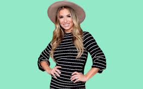 Jessie james decker creeped her way inside the celebosphere when she released her debut album, jessie james, in 2009.the country pop starlet has since garnered attention in other ways, most. Jessie James Decker Health And Cooking Tips From Jessie James Jecker
