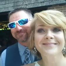 How to fix a camper generator that won't start and makes clicking sounds?