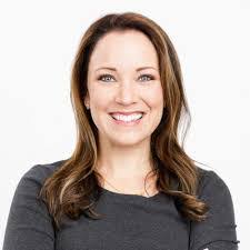 Rochelle Lucas's Instagram, Twitter & Facebook