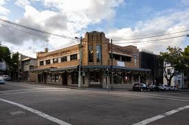 Home to two restaurants, bistro moncur & moncur terrace, three bars and wine shop moncur cellars. Woollahra Hotel Remedial I Cumberland Building