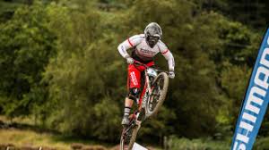 Carpenter and Beaumont victorious in round five of the British Cycling MTB  Downhill Series