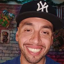 Who in the uk would you recommend for a custom loom? Thanks