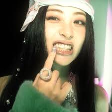 Stream MAUA!💗 music