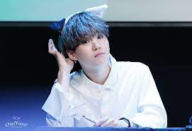 59 kg (130 lbs) blood type: Bts S Suga Reveals What It Was Like Sharing A Room With 10 Other Trainees Koreaboo