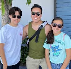 The younger sister of youtuber evantubehd—one of the most successful and popular young creators on the platform—jillian set up her own channel in march 2013. Evantubehd Tv Channel Facebook