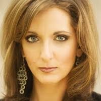 Emily Backus's Instagram, Twitter & Facebook