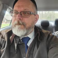 Love it or hate it, this peppermint pie is *clearly* a big deal 👀 Check  out more unbelievable sweet treats