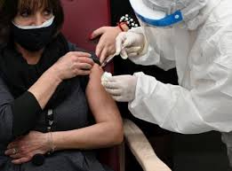 Le ipotesi delle nuove misure. Un Lockdown Per Ripartire Ipotesi Super Zona Rossa Tre Settimane Di Stop Per Vaccinare In Massa Primapagina Calciomercato Com