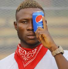 ON TOP DEY #SKENTELE SUNDAY.#DIS NA TIME TO ASK FOR DEY KIND GBEDU EY YOU  WAN HEAR.AND ALSO MAKE YOU GIVE ME DEY REASON WHY YOU LIKE DEY SONG,AS E  DEY HOT,I